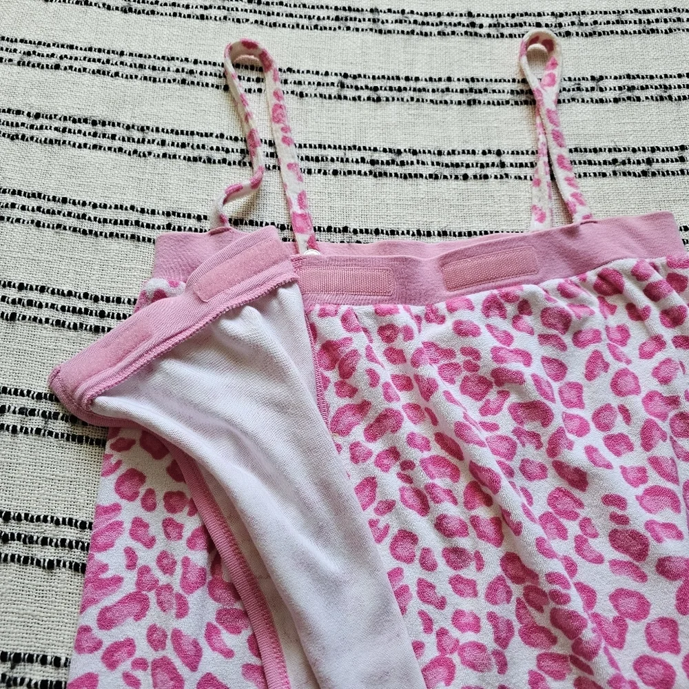 OP Pink and White Leopard Print Terry Bath Towel Wrap - Picture 5 of 11